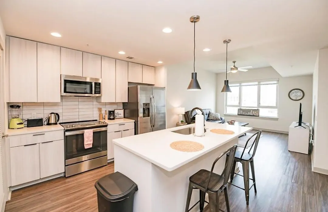 Uptown Furnished Apartments Near Boa Stadium Apts-1