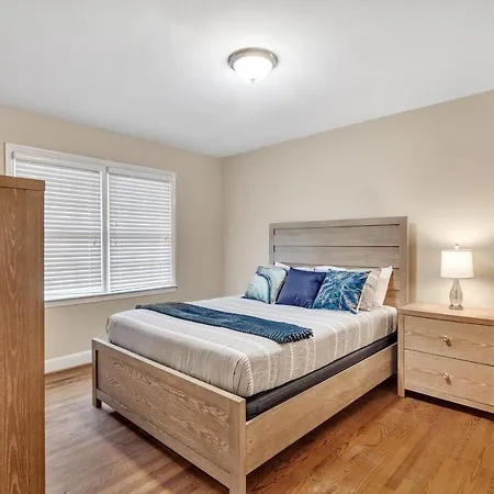 Spacious 2Br Duplex - Near Uptown Charlotte-3