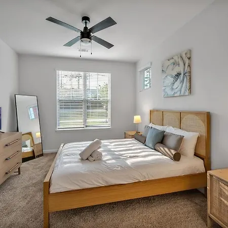 Stylish 2Br New Building With Gym In South Charlotte 108-2